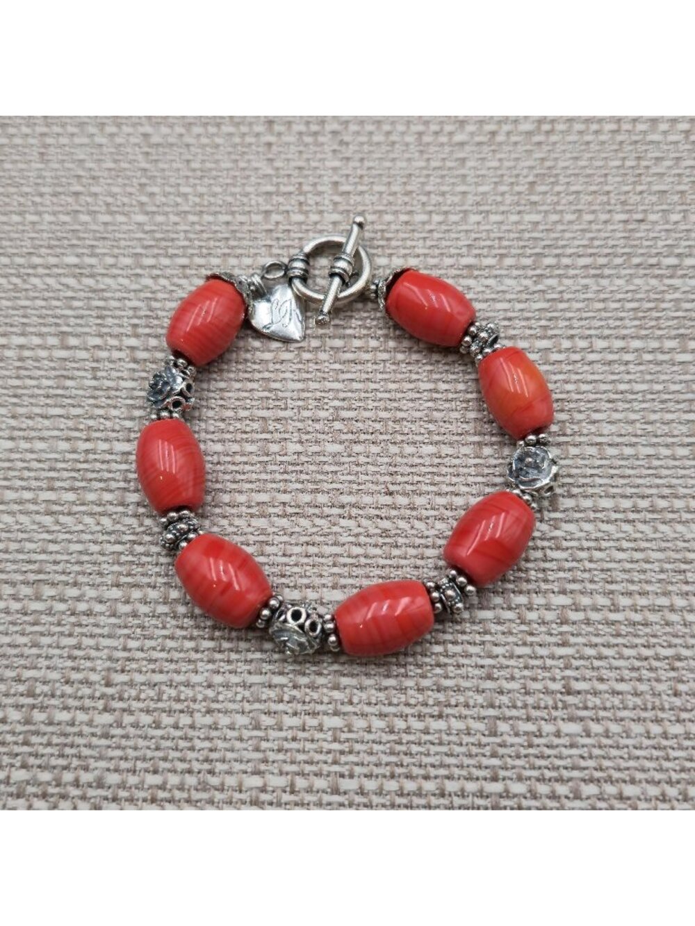 7 Inch 925 Sterling Silver Vintage Heart Charm Red Glass Barrel Bead Bracelet B1